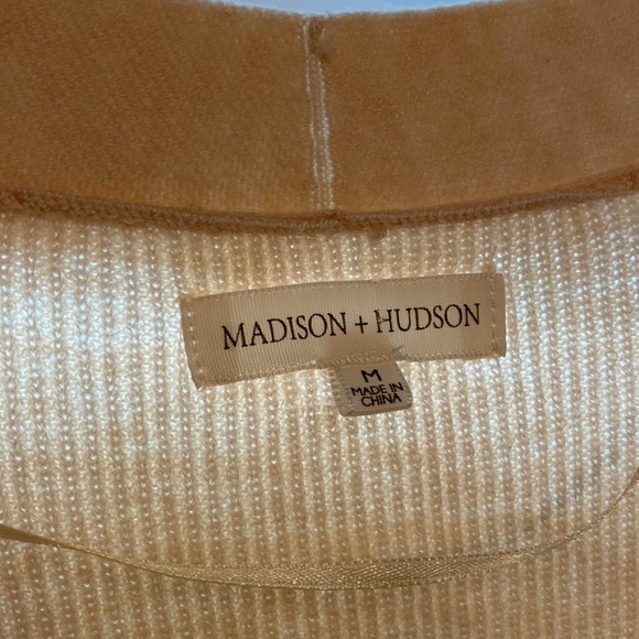 MADISON & HUDSON DUSTER SWEATER SIZE MEDIUM - Picture 2 of 2